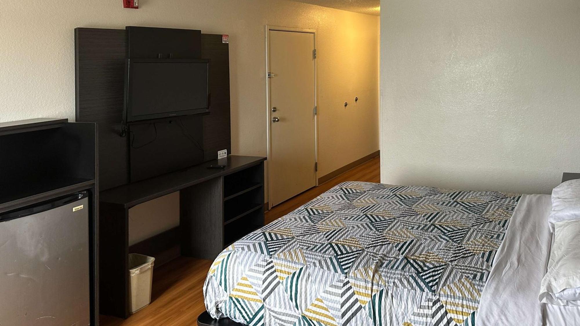 Motel 6-Waterloo, Ia Zewnętrze zdjęcie
