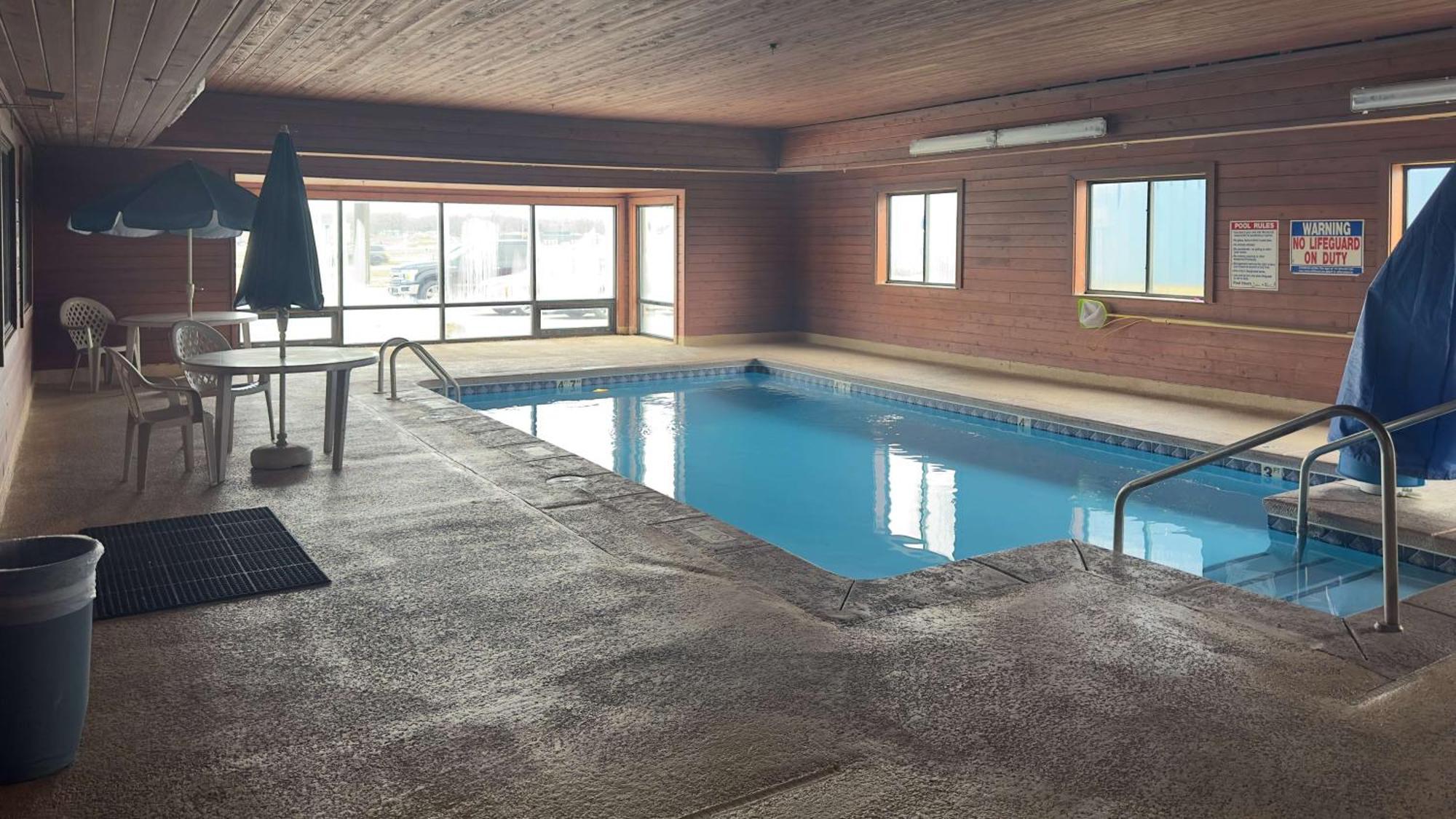 Motel 6-Waterloo, Ia Zewnętrze zdjęcie