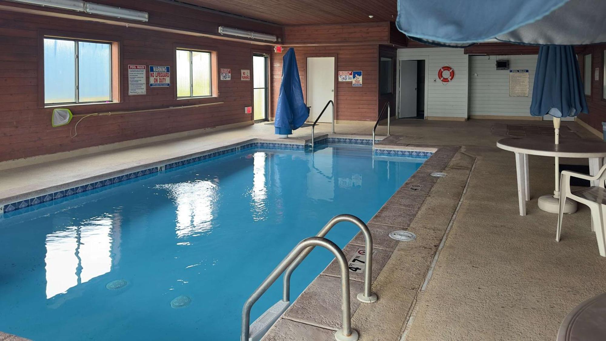 Motel 6-Waterloo, Ia Zewnętrze zdjęcie