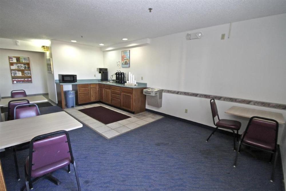 Motel 6-Waterloo, Ia Wnętrze zdjęcie